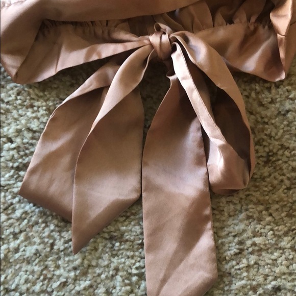 Americans Threads Copper Silk Bow Tie Crop Top - Picture 4 of 7